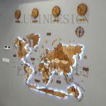نقشه جهان چوبی لومین دیزاین